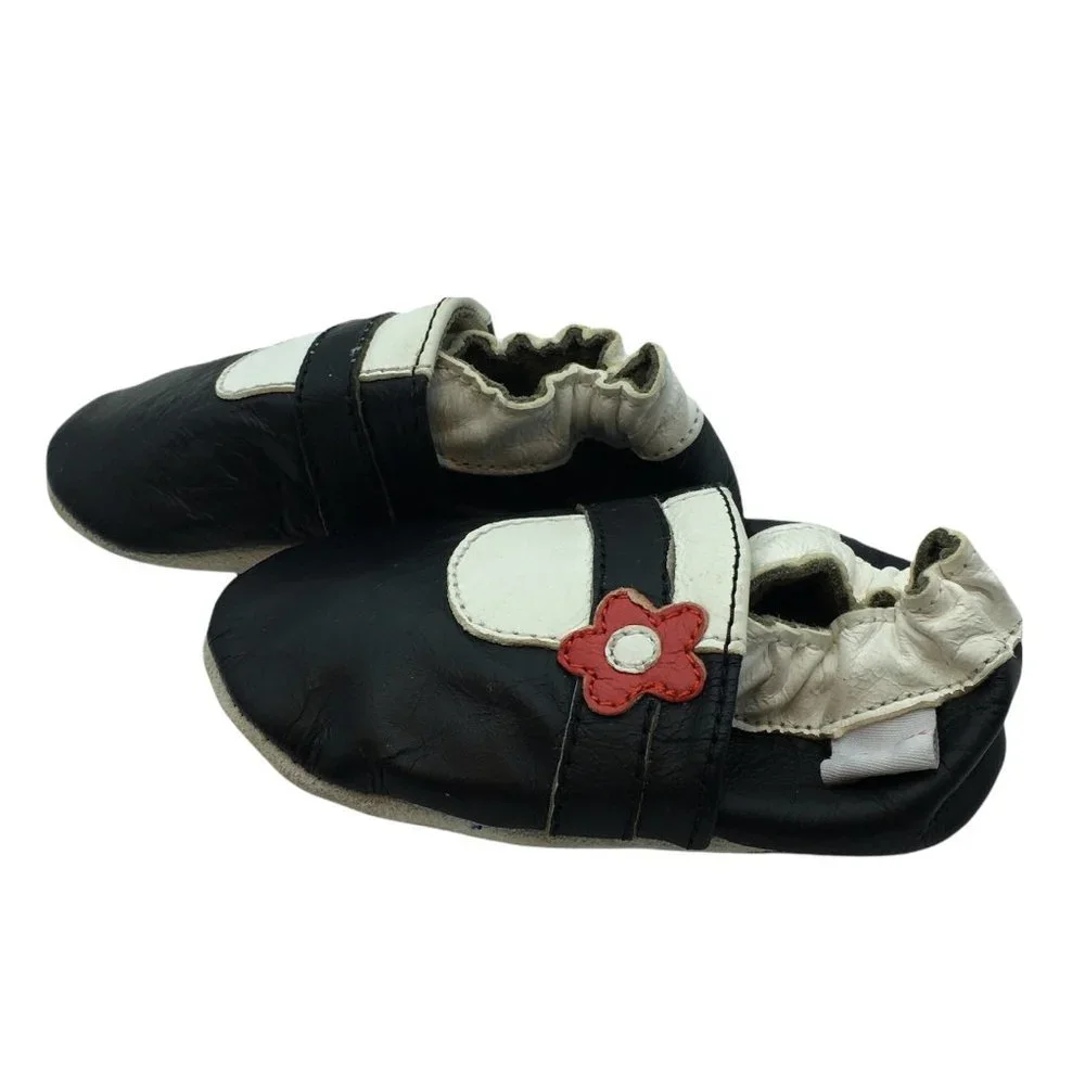 Skidders moccasins‎ leather Crib Shoe Black Red Flower Slip On 6-12 Months
